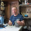 Ко Дню предпринимателя. От носочка до пяточки А.В. Тараканов занимается ремонтом обуви более двух лет.
