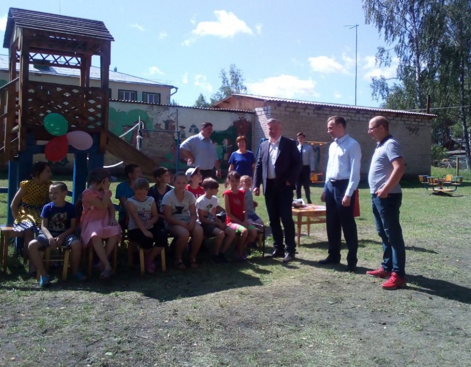 Артем Кавинов: «1159 детских оздоровительных лагерей входят в областной реестр организаций, предоставляющих услуги  детского летнего отдыха»